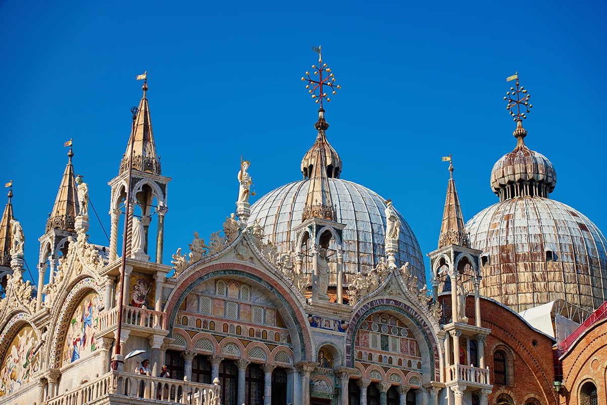 Restoration Efforts: Preserving Venice’s Golden Treasure